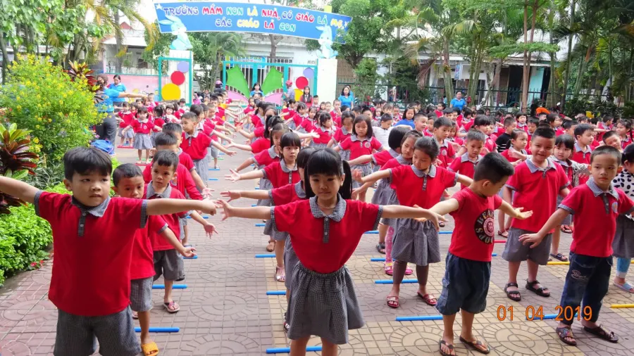 Trường mầm non Hoa Phượng