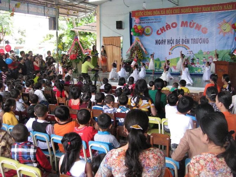 Trường mầm non Hoa Anh Đào