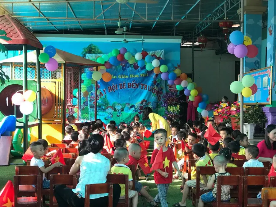 Trường tư thục mẫu giáo Hoa Mai