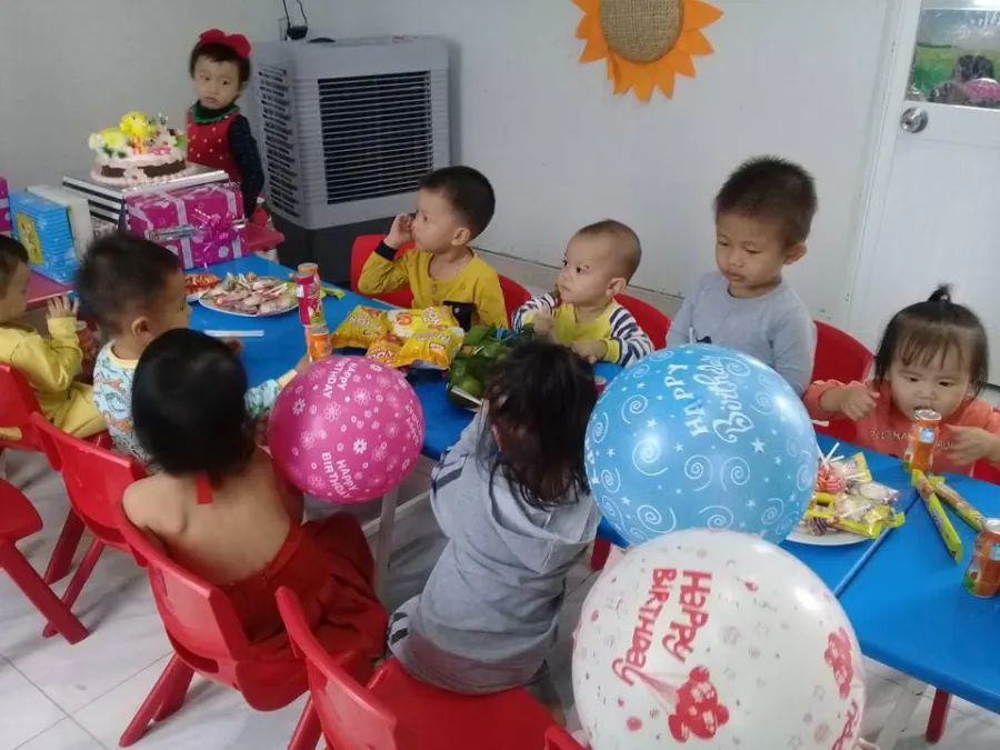 Nhóm trẻ Đôrêmon