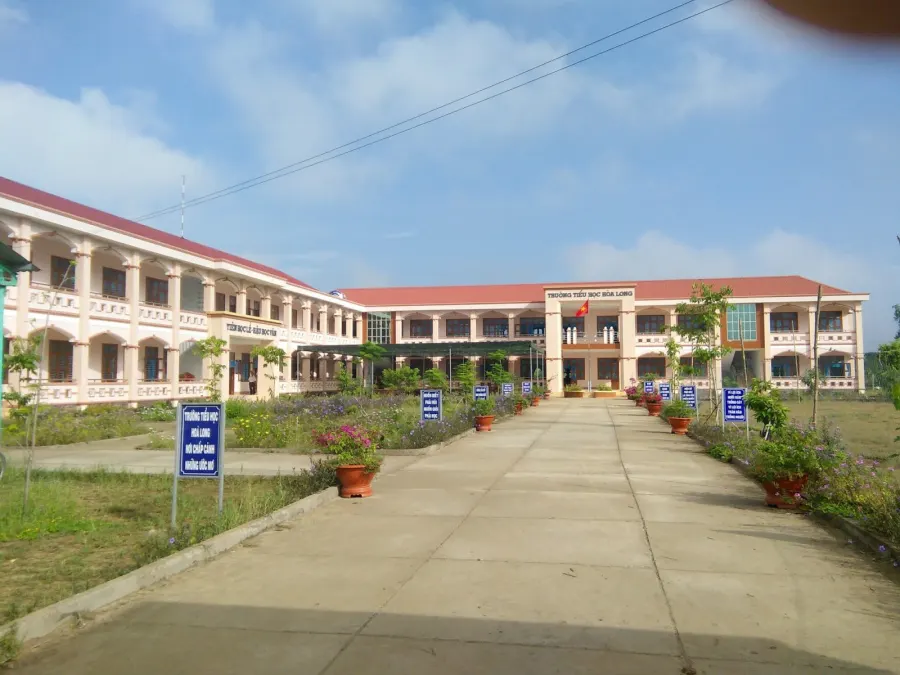 Trường tiểu học Định Hòa