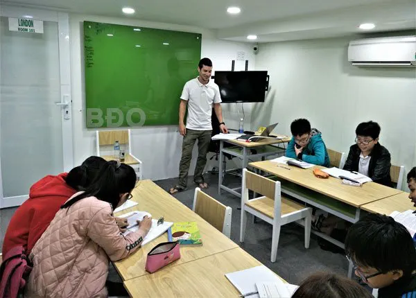Trường tiểu học Anh Ngữ Quốc Tế GWIS