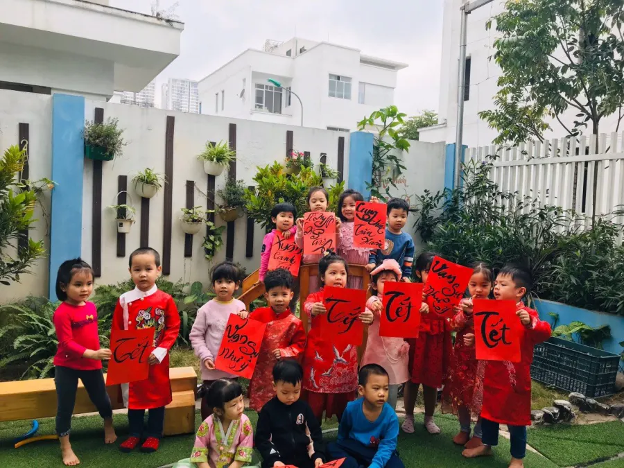 Hệ thống mầm non Song ngữ Kids smile Montessori - Ngoại Giao Đoàn (cơ sở 5)