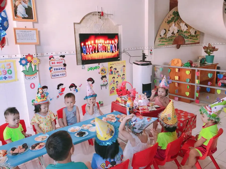 Trường mầm non Hồng Nguyên