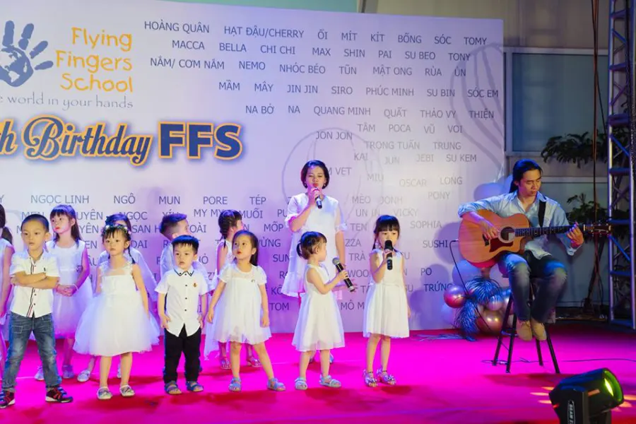 Trường mầm non tư thục Những Ngón Tay Bay (Flying Fingers School - FFS )