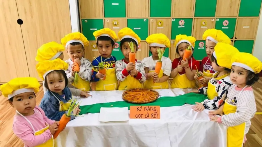 Trường mầm non Sakura Kindergarten - Shining Together