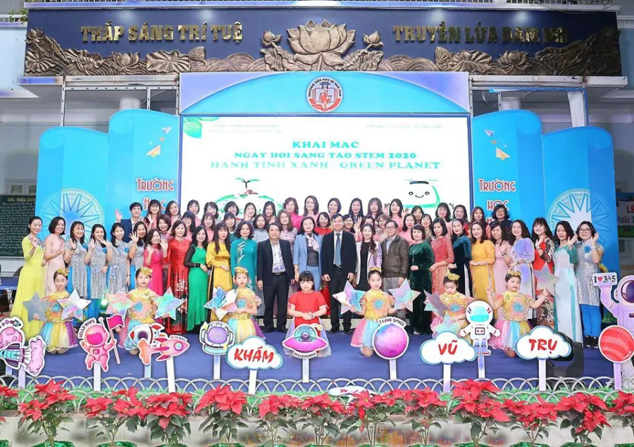 Trường tiểu học Lê Văn Tám