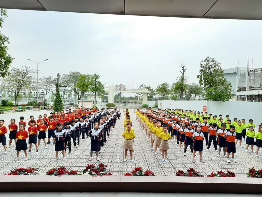 Trường Tiểu học Thạch Bàn B