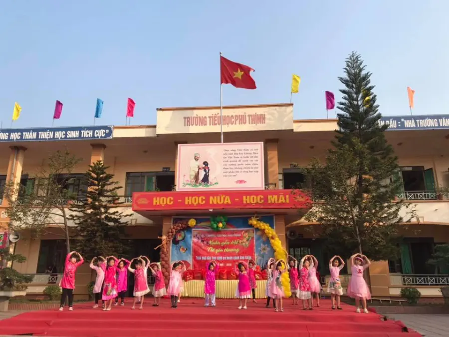 Trường Tiểu học Phú Thịnh