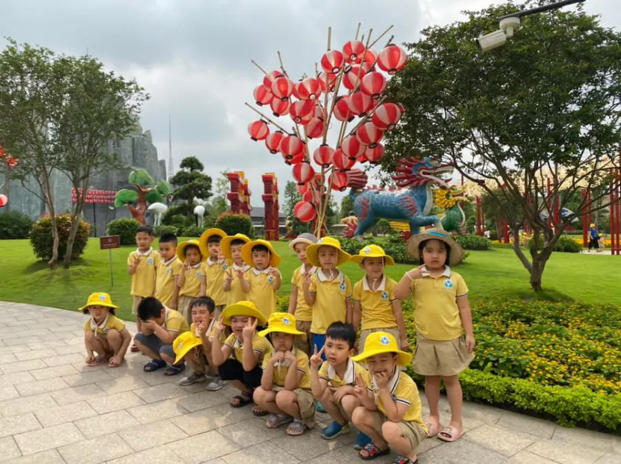 Trường mầm non Việt Hàn IQ