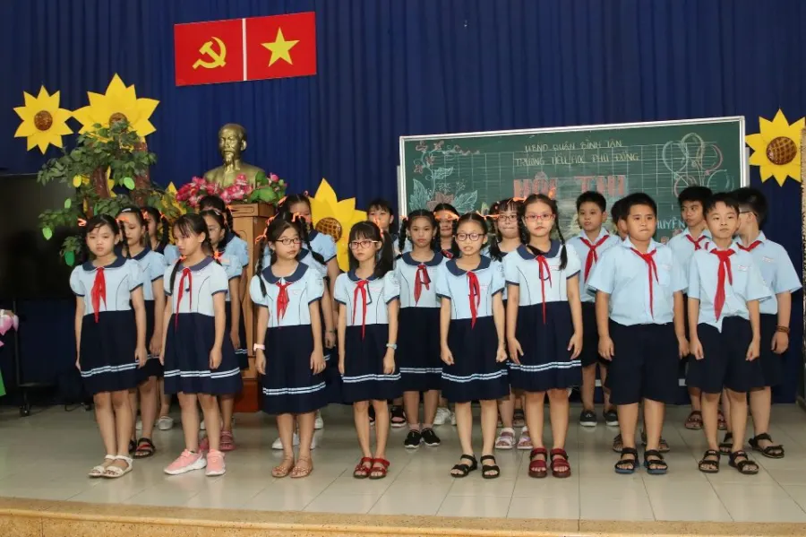Trường Tiểu học Phù Đổng