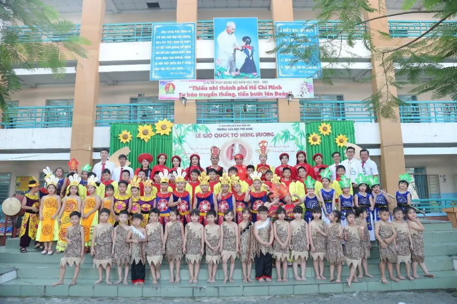 Trường Tiểu học Phù Đổng