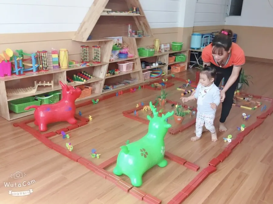 Mầm non Diamond kids - Cốc Lếu