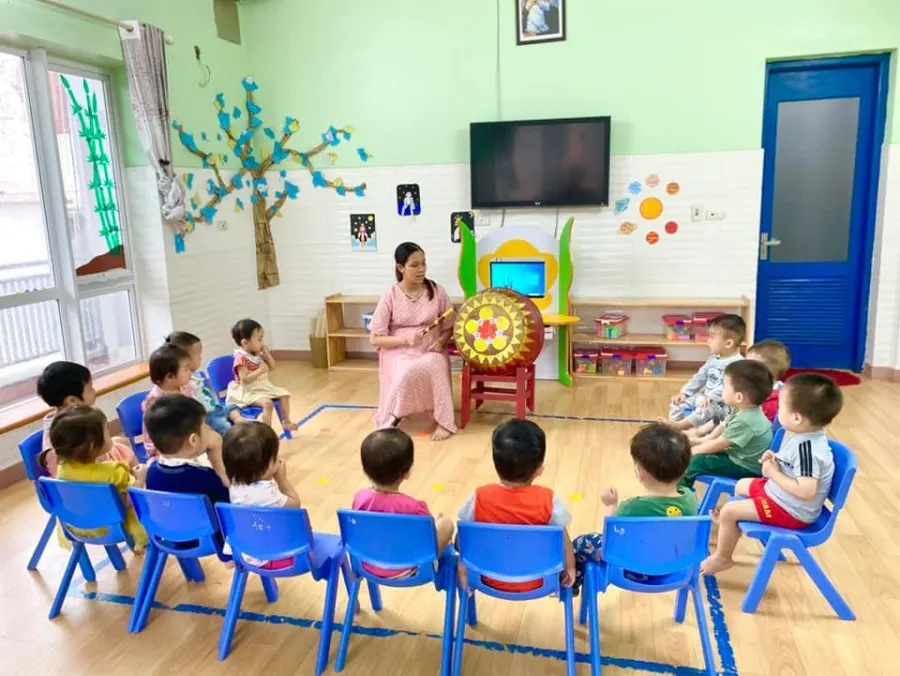 Trường mầm non Lý Vạn Hoa