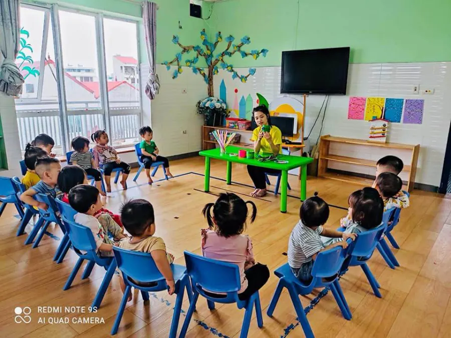 Trường mầm non Lý Vạn Hoa
