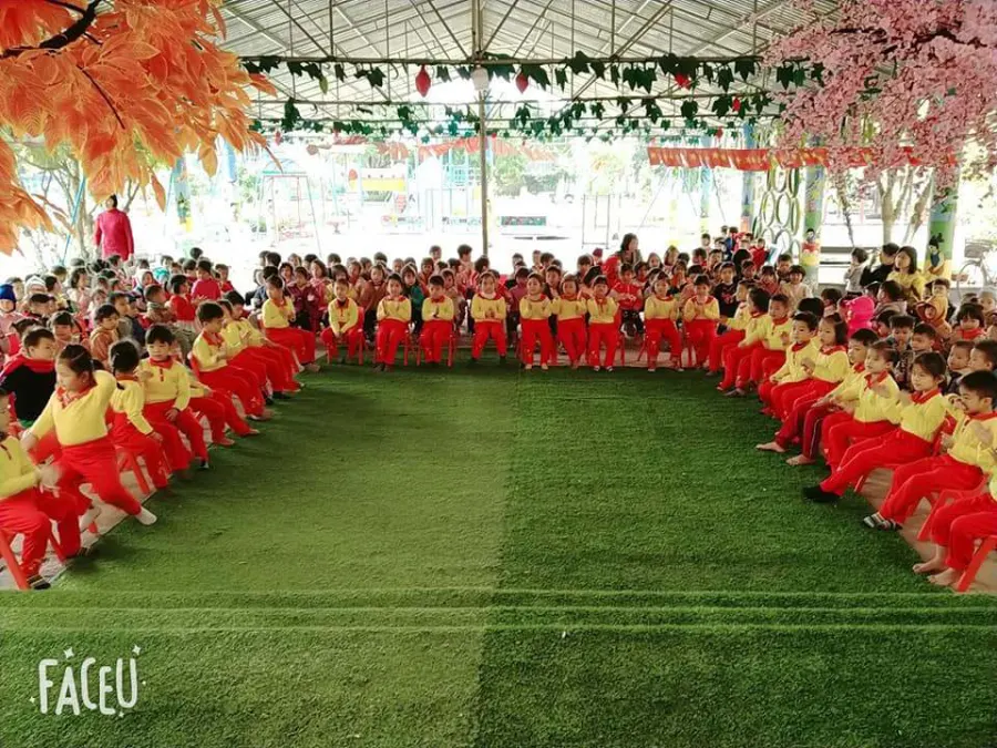 Trường mầm non Đông Trung