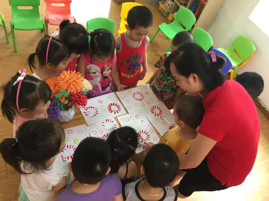 Trường mầm non Cà Chua Đỏ