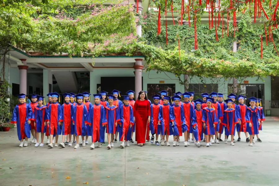 Trường Tiểu học Âu Cơ