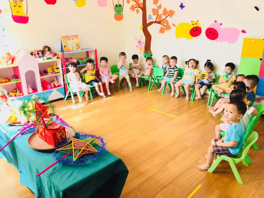 Trường mầm non giáo dục và trải nghiệm Vinakids