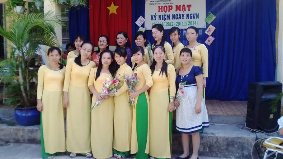 Trường Tiểu Học Lê Thị Hồng Gấm