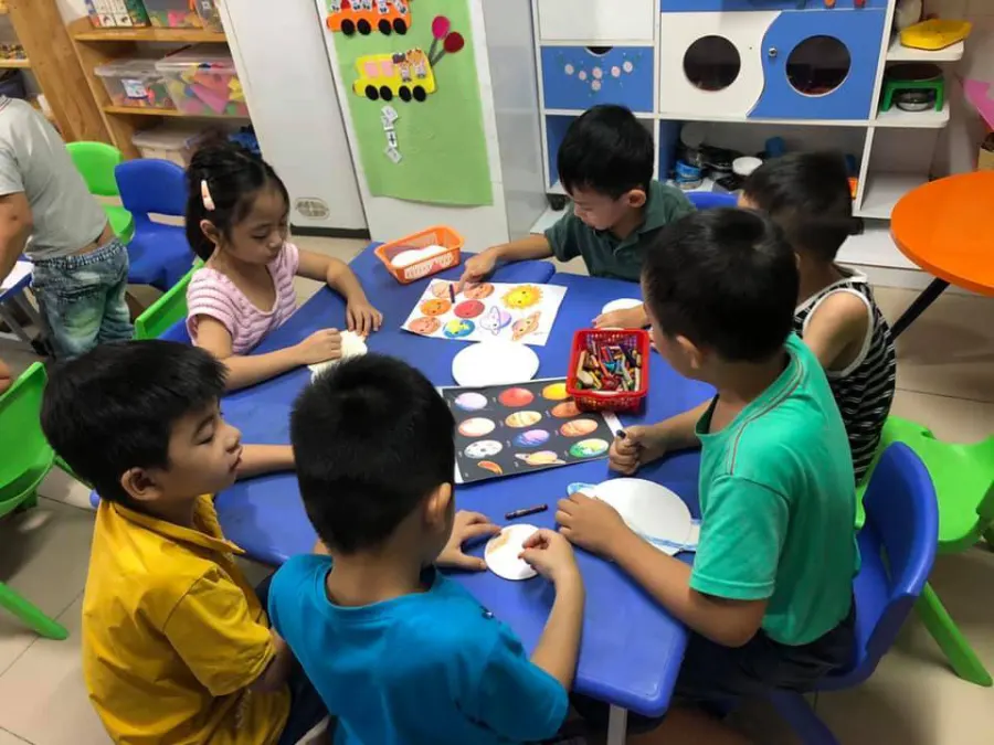 Trường Mầm Non Trăng Non - Phường 10