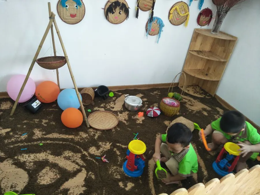 Trường Mầm Non Song Ngữ Kids Smile Montessori Cơ Sở Ngoại Giao Đoàn -Xuân Đỉnh