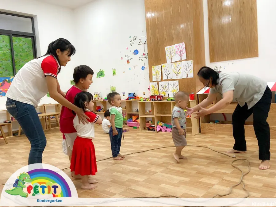 Trường Mầm Non Petit