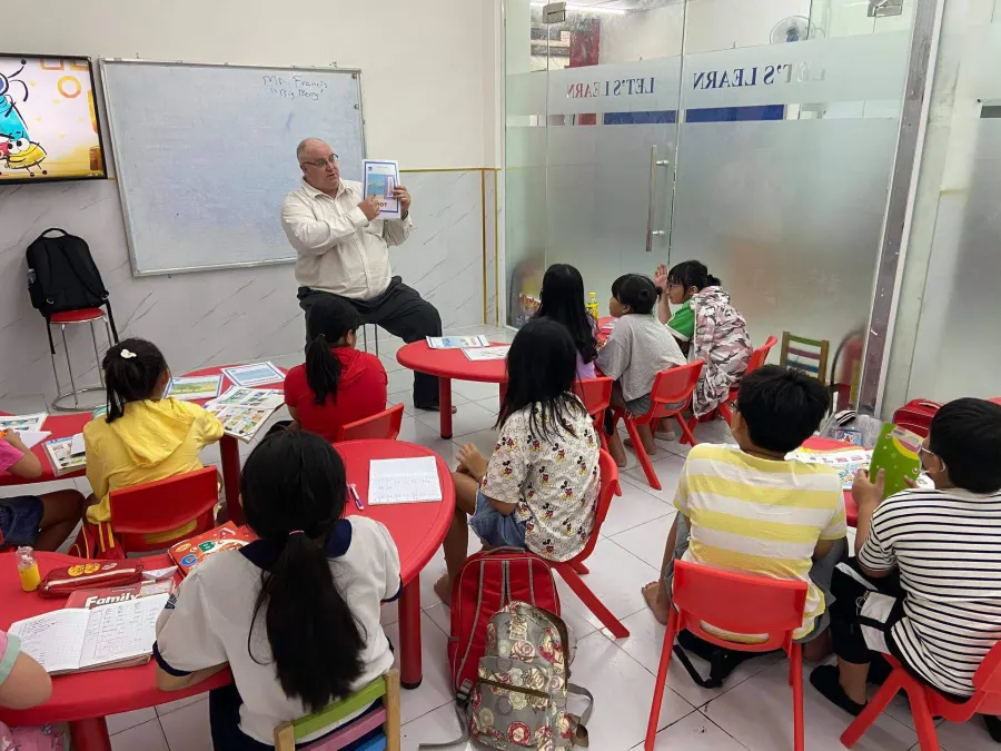 Trung Tâm Anh Ngữ Let's Learn