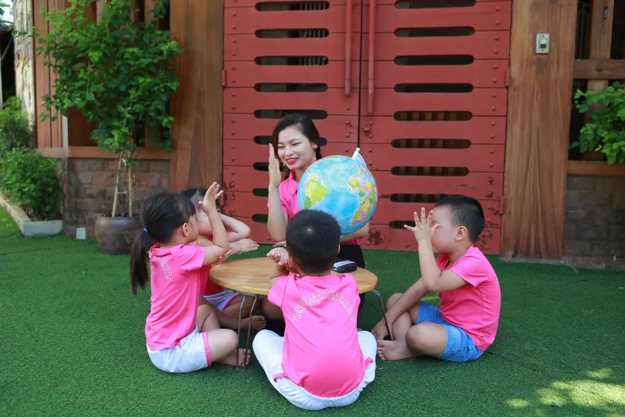 Trường mầm non Nụ Cười Kindergarten Smiles