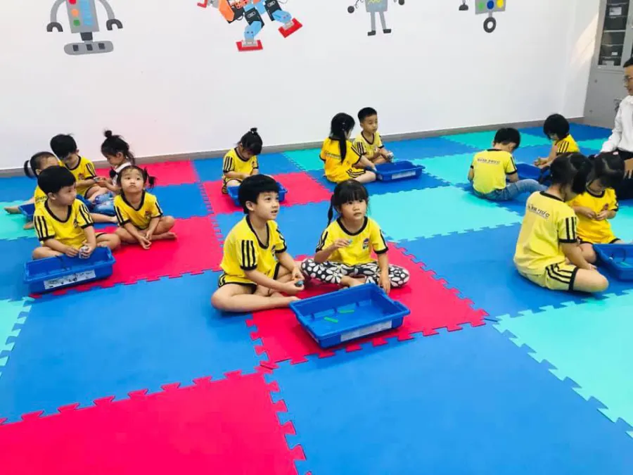 Trường mầm non Hạnh Phúc