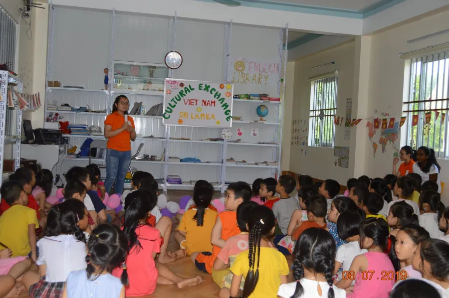 Happy English Club - Cẩm Hưng