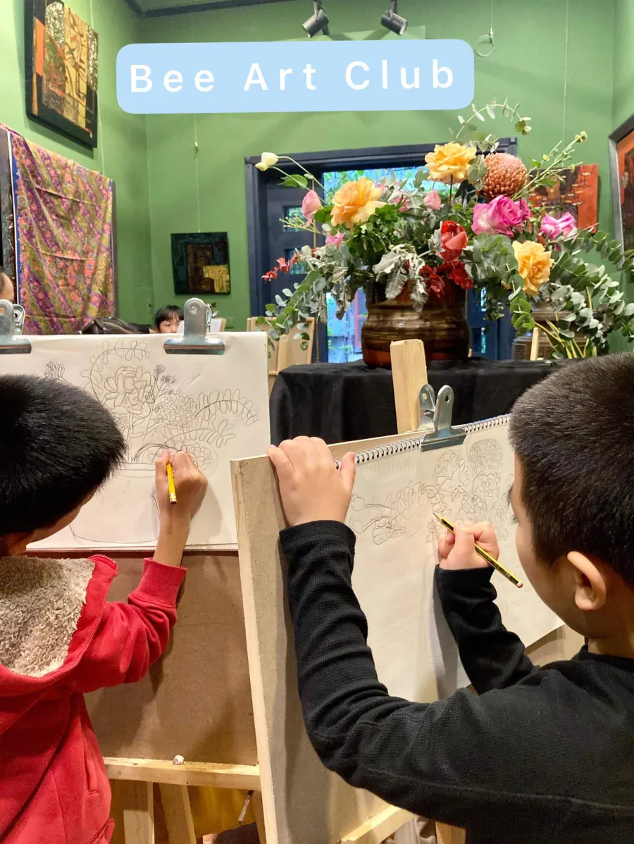 Bee ART Club