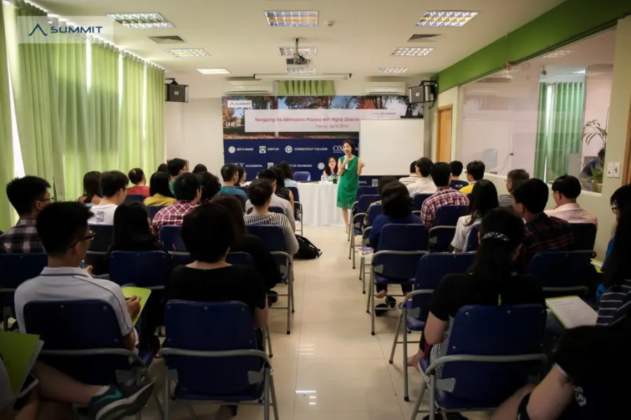 Summit Education (Láng Hạ)