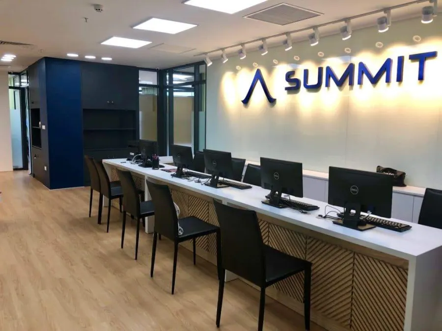 SUMMIT EDUCATION (Phố Huế)