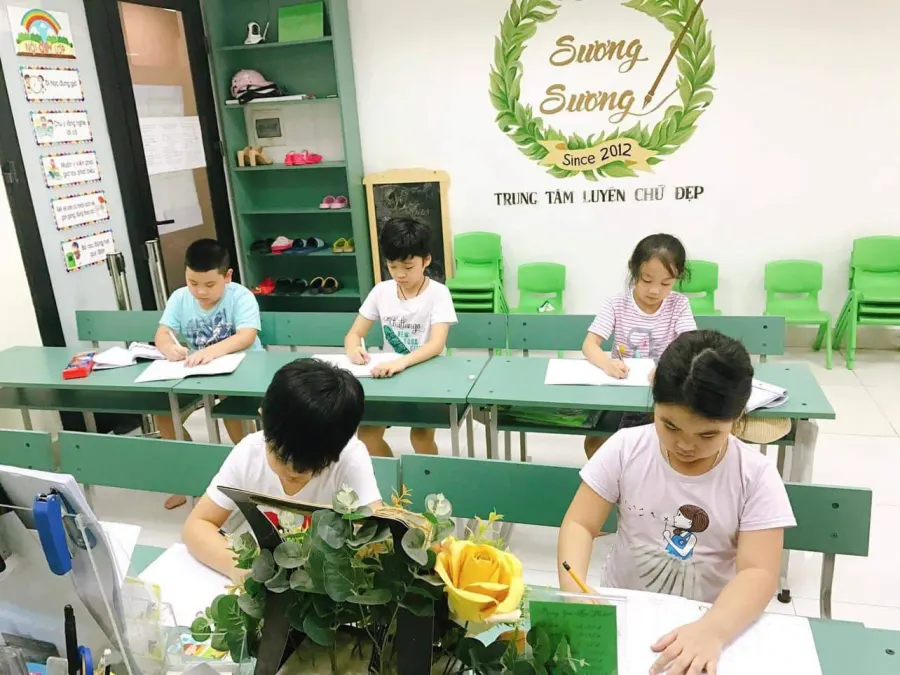 Trung Tâm Luyện Chữ Đẹp Sương Sương - Nguyễn Văn Cừ