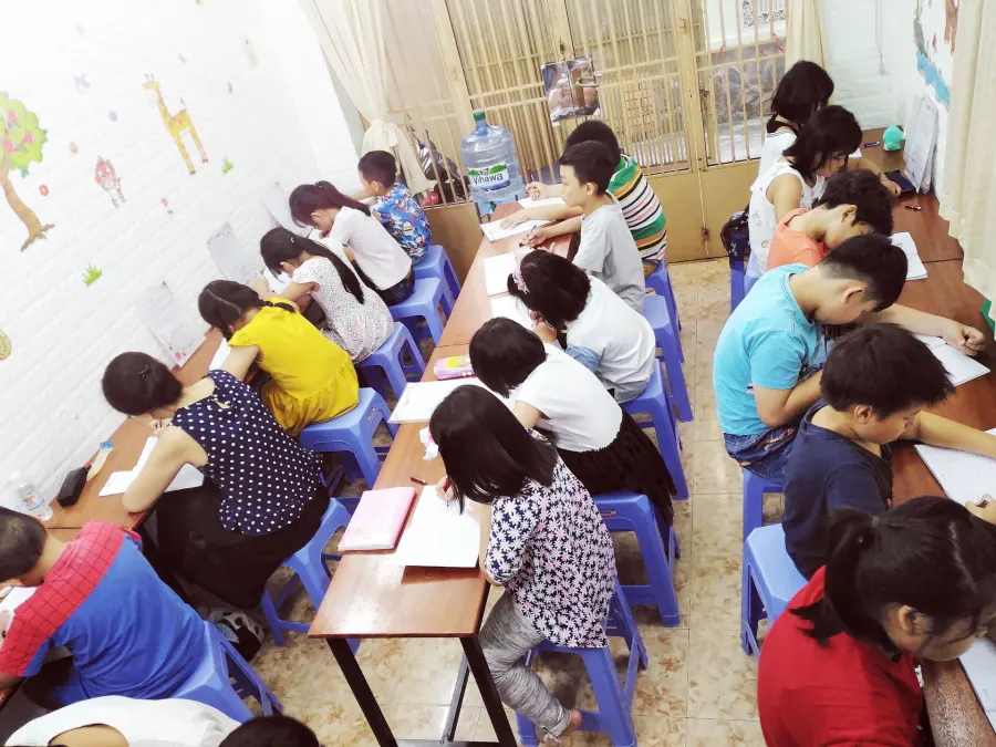 Trung tâm luyện chữ đẹp Nét Chữ Việt