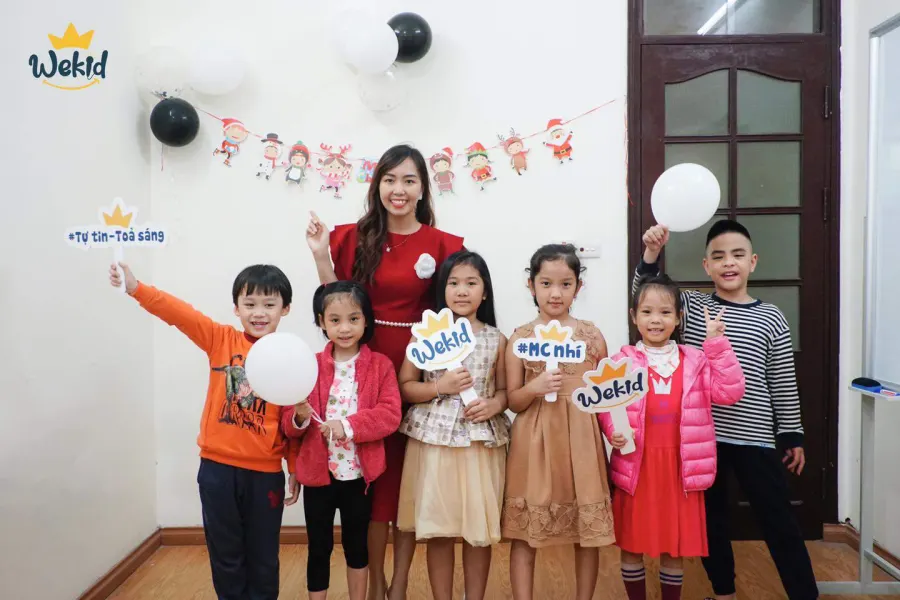 Wekid.vn - Trung tâm Đào tạo MC nhí - Kỹ năng mềm cho trẻ