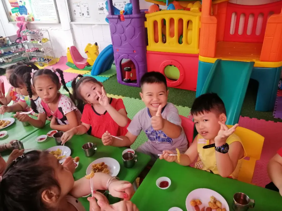 Trường Mầm Non Hoàng Anh