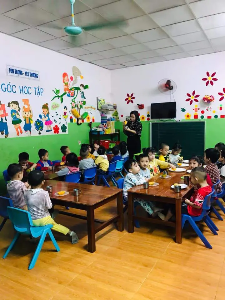 Mầm non Tư thục Hoa Lan