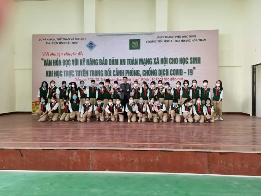 Trường Tiểu học Hoàng Hoa Thám