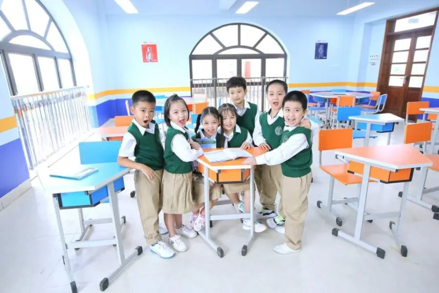 Trường Tiểu học Hoàng Hoa Thám