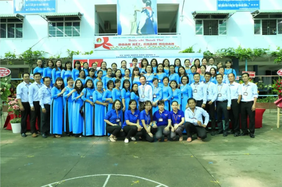 Trường Tiểu học Trương Văn Thành