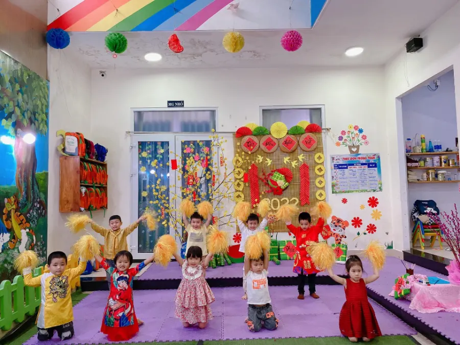 Trường Mầm Non Ánh Cầu Vồng