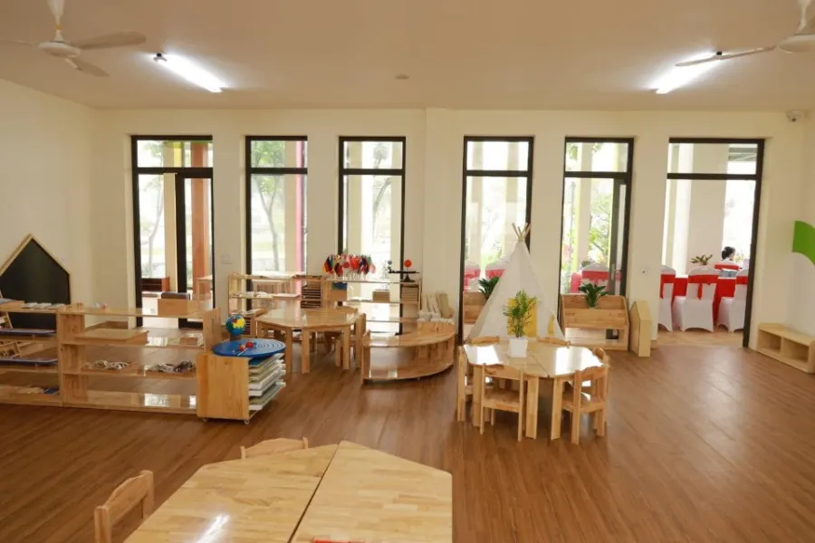 Trường Mầm Non Quốc Tế VSchool
