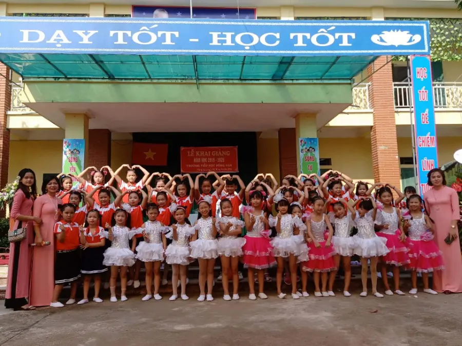 Trường Tiểu Học Hồng Vân