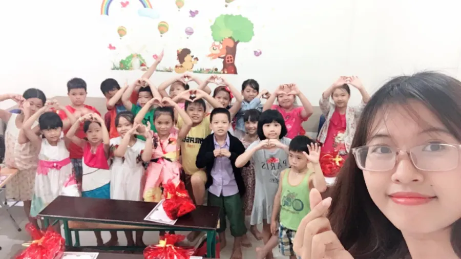 Trung Tâm Anh Ngữ Fun With English