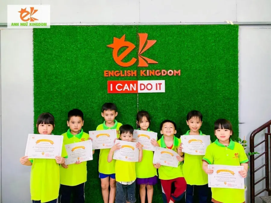Trung Tâm Ngoại Ngữ English Kingdom Huế