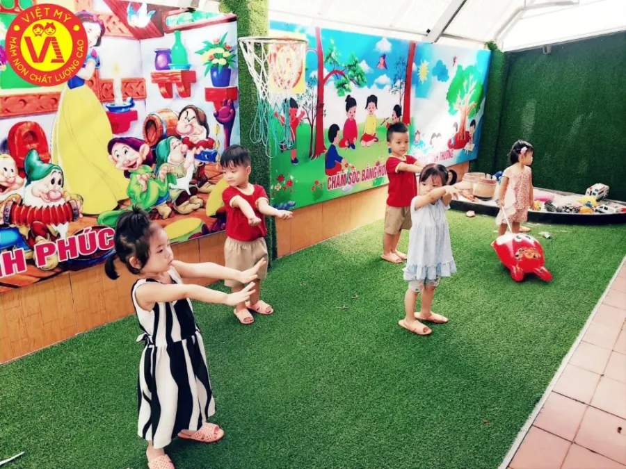 Trung Tâm Tiếng Anh Việt Mỹ