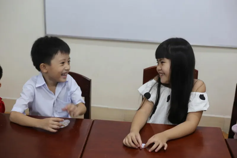 Trung Tâm Ngoại ngữ Let's Start (Kỹ Năng Sống Và Ngoại Ngữ Lets Start)