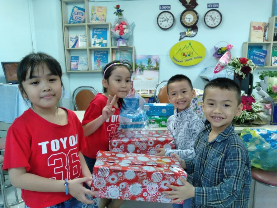 Trung Tâm Ngoại Ngữ Trí Tuệ BIET